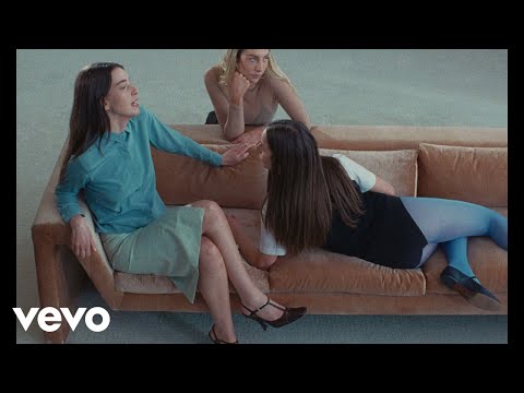 HAIM - Relationships (Official Video)